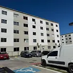 Apartamento Térreo Completo! Com Ótima Localização